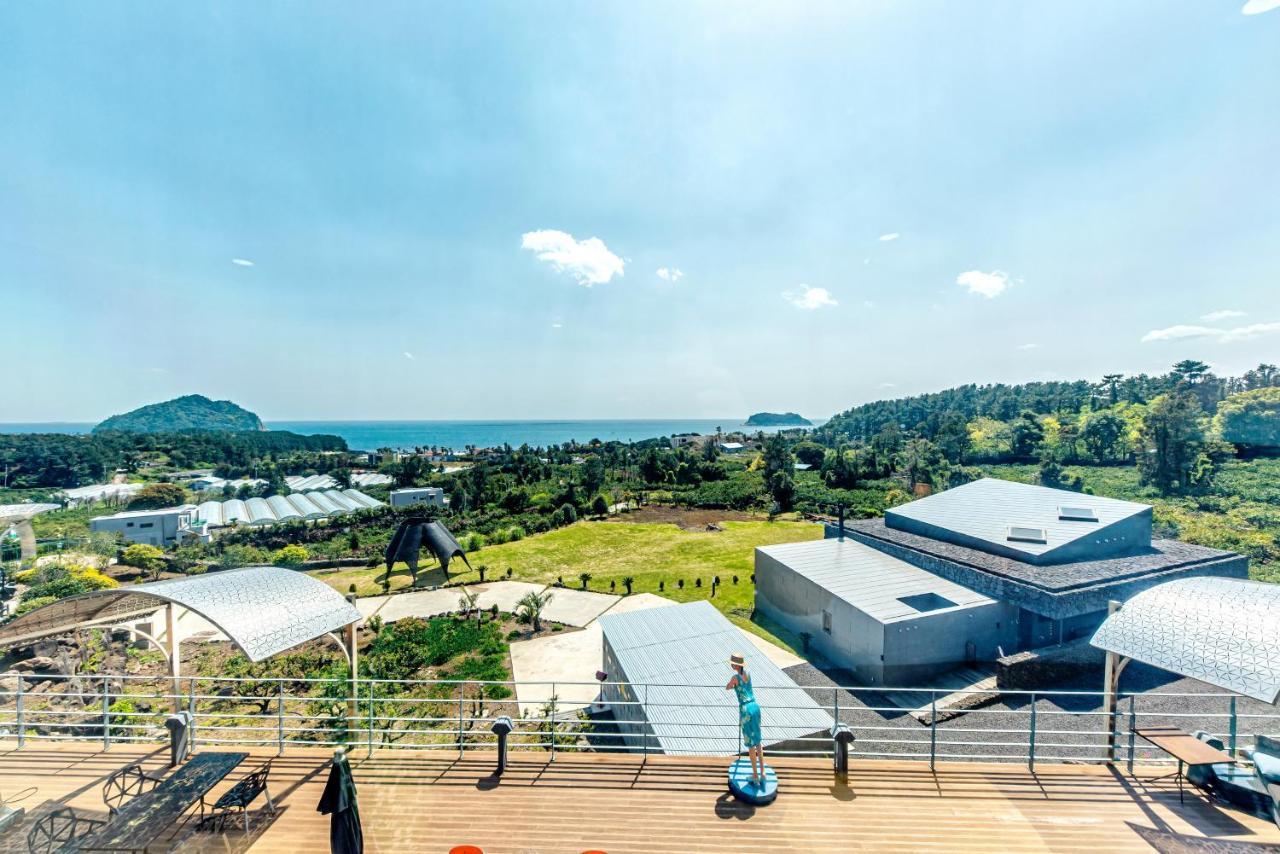 Jeju Bom Stay Согвипхо Экстерьер фото