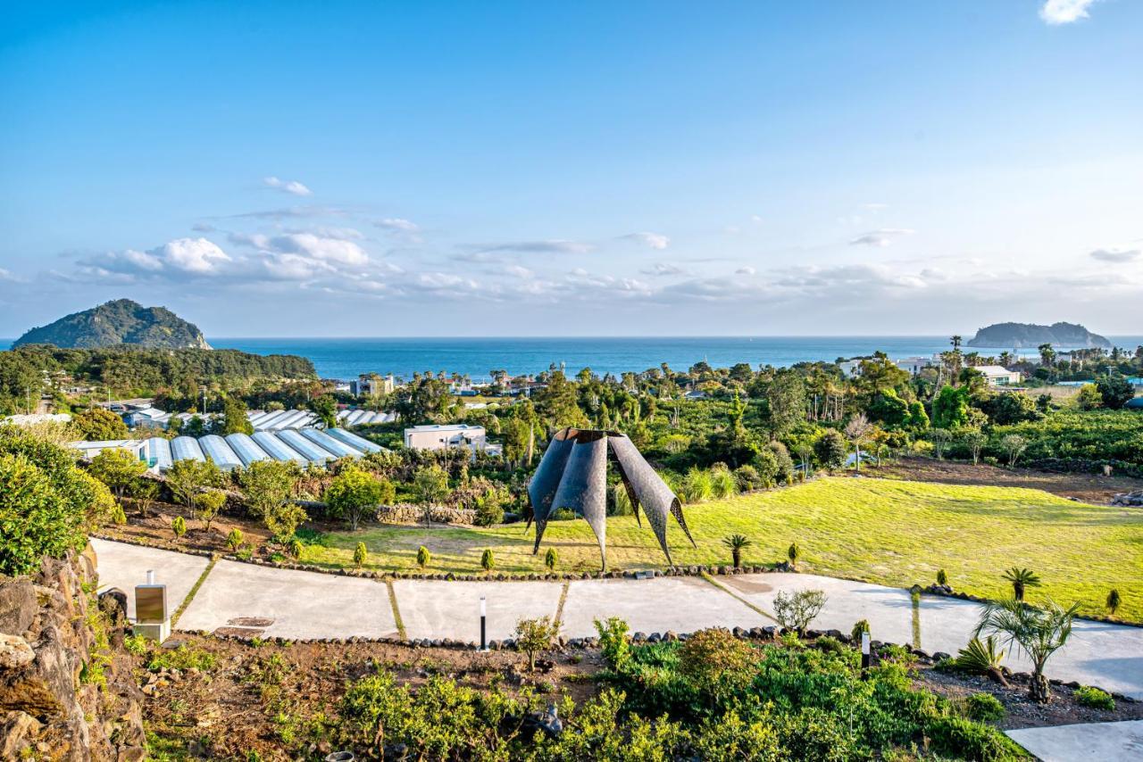 Jeju Bom Stay Согвипхо Экстерьер фото