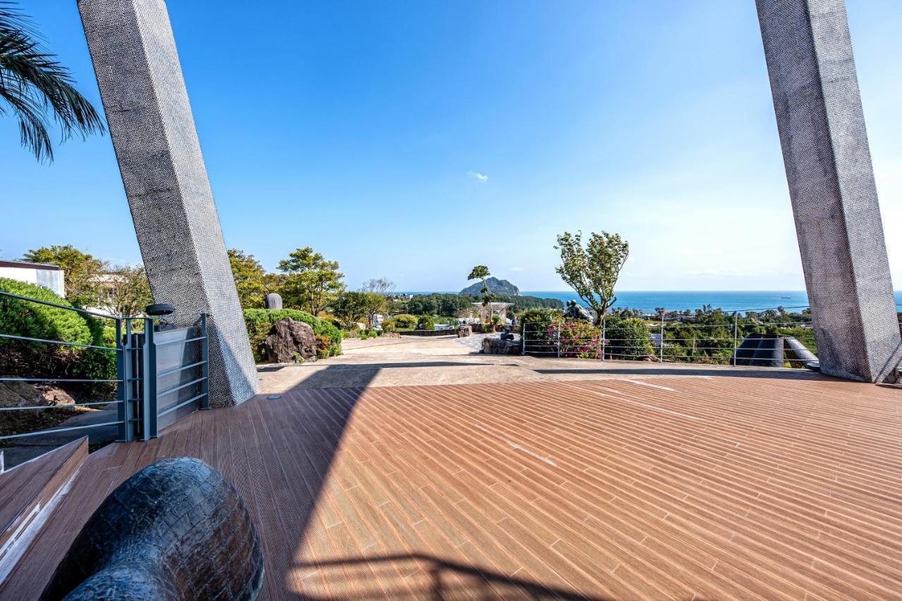 Jeju Bom Stay Согвипхо Экстерьер фото