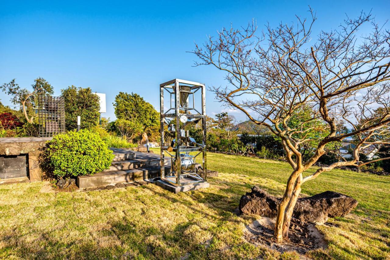 Jeju Bom Stay Согвипхо Экстерьер фото