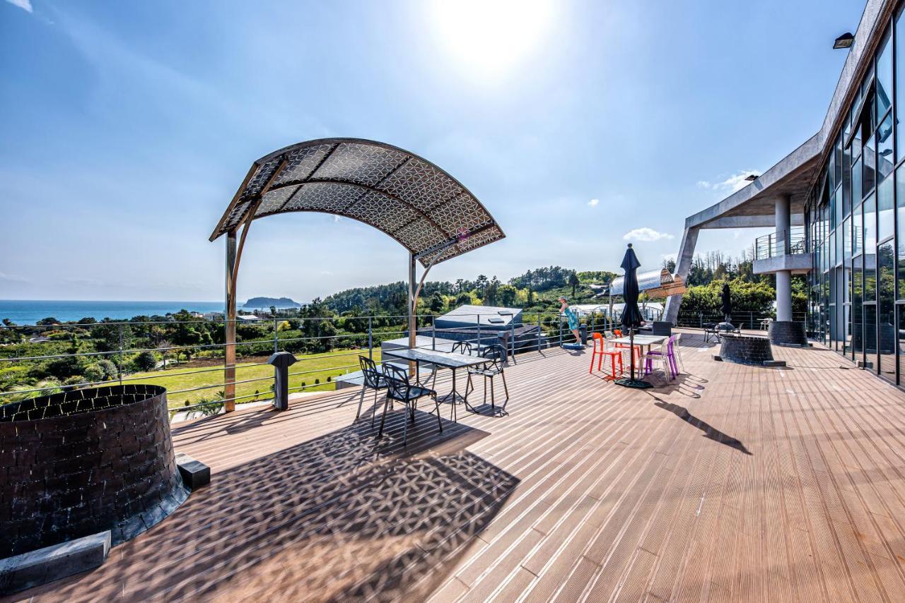 Jeju Bom Stay Согвипхо Экстерьер фото