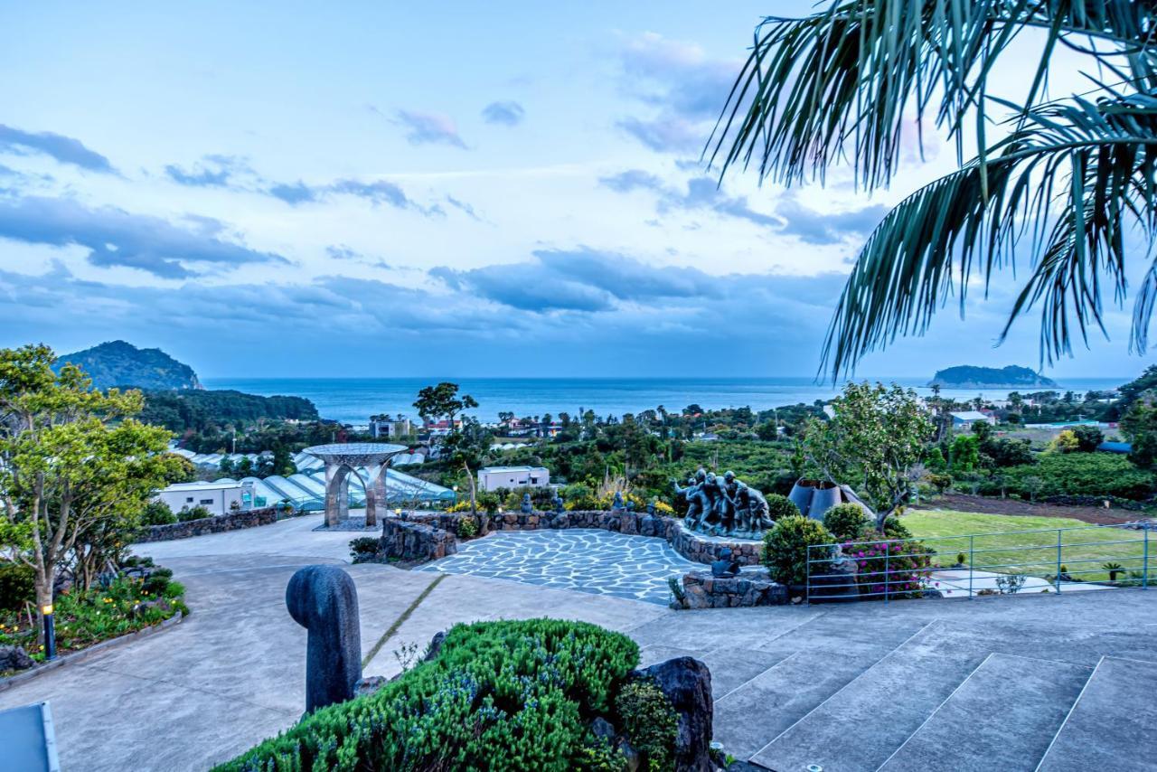 Jeju Bom Stay Согвипхо Экстерьер фото