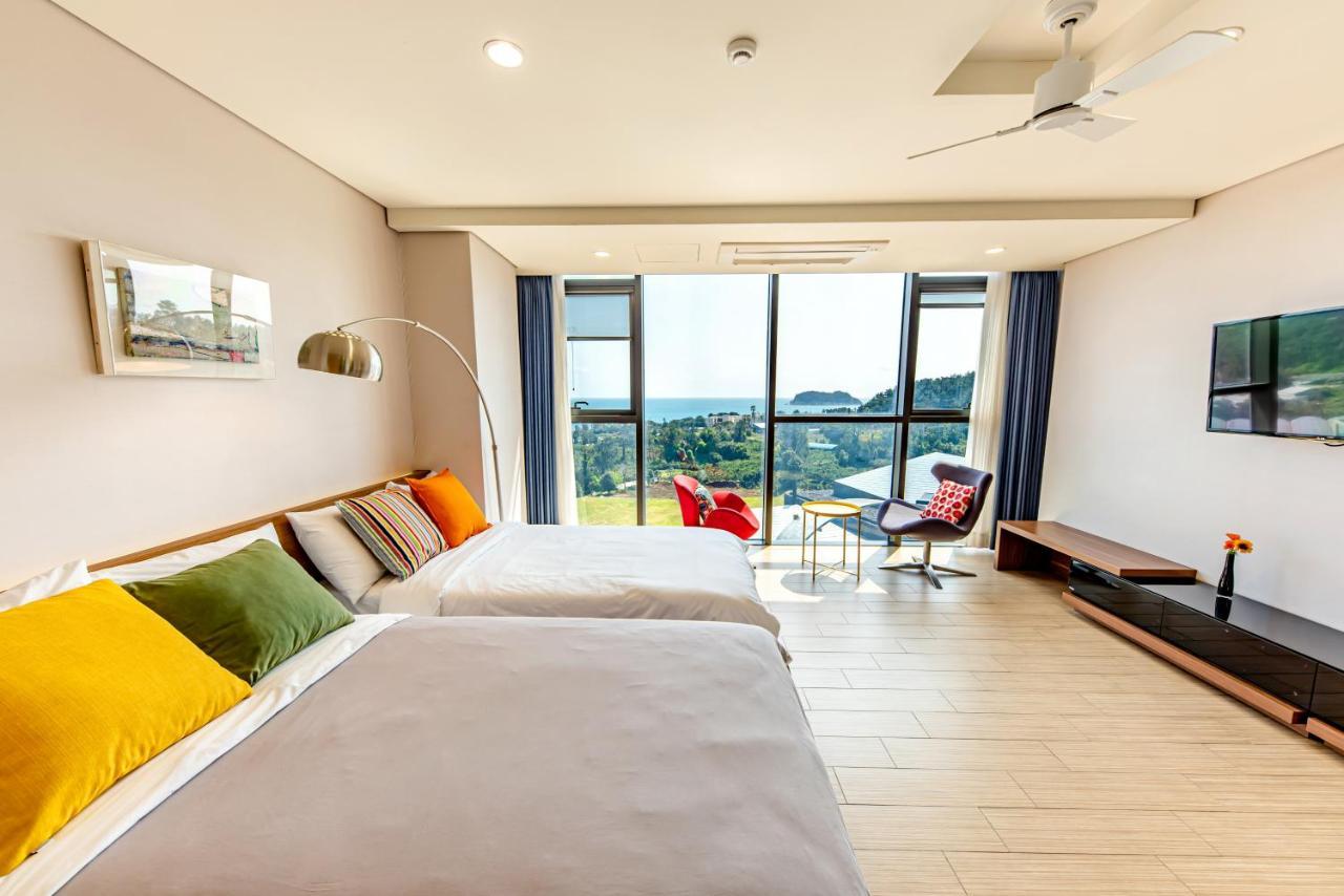 Jeju Bom Stay Согвипхо Экстерьер фото
