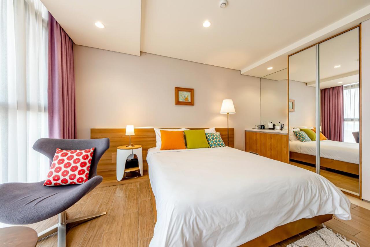 Jeju Bom Stay Согвипхо Экстерьер фото